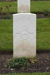 Harrogate (Stonefall) Cemetery - Kyne, Denis Patrick